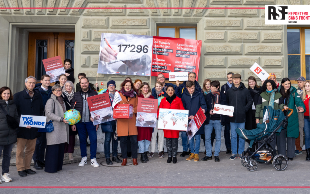 Plus de 17 000 signatures pour sauver Swissinfo et le mandat pour l&rsquo;étranger